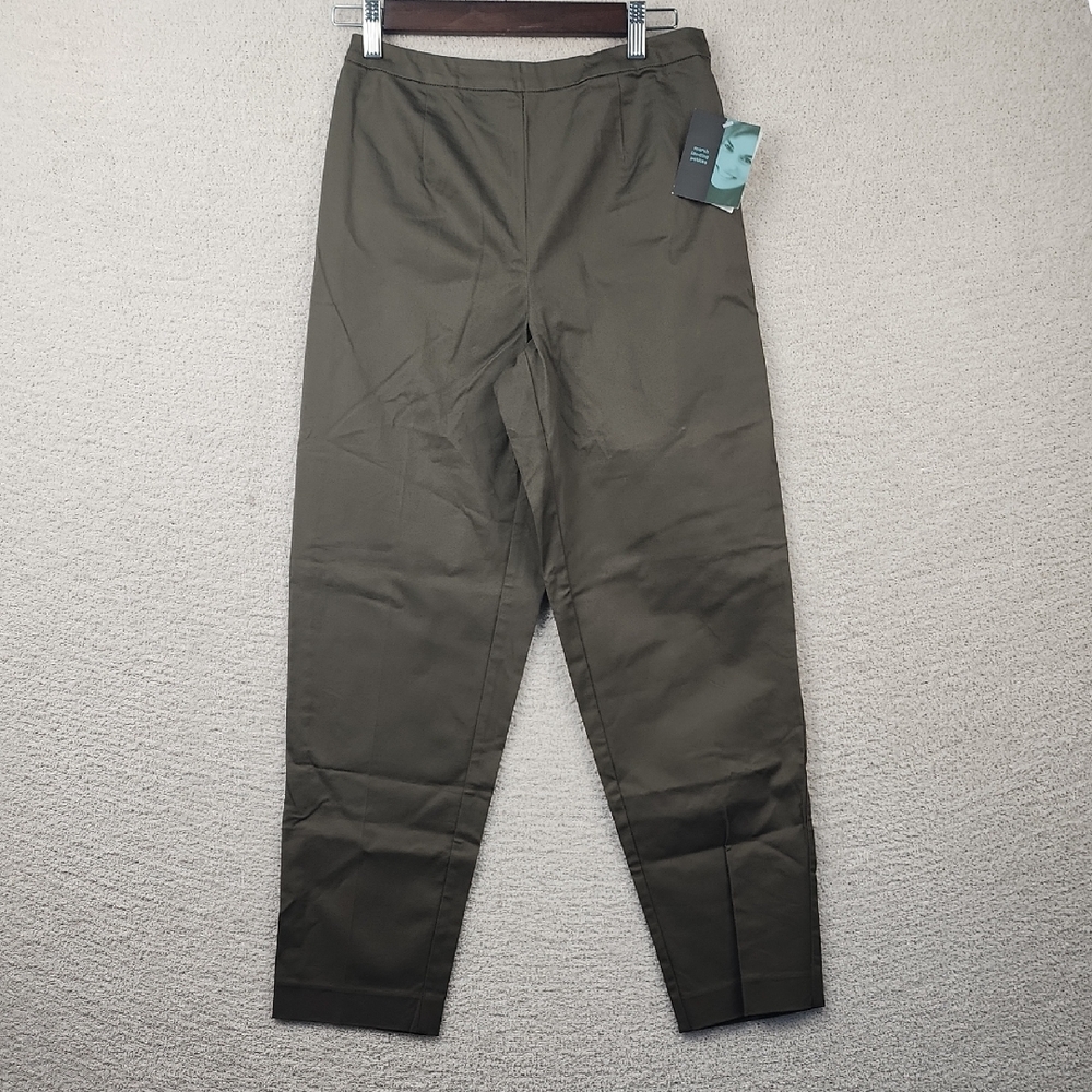 Marsh Landing Green Chinos with Tapered Ankle
